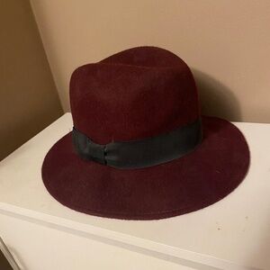 Vintage Hat - 100% Wool